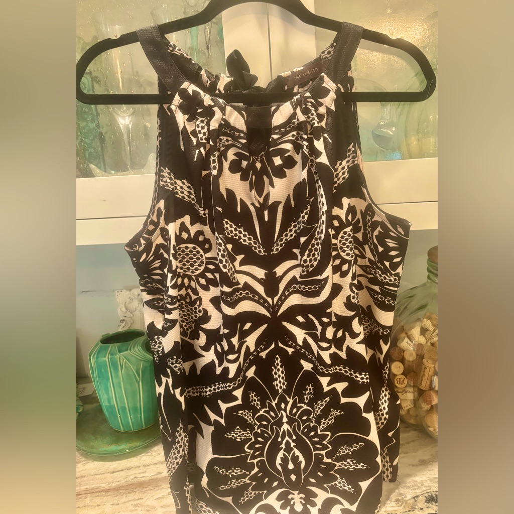 The Limited Black And Gold Graphic Sleeveless Tank Top